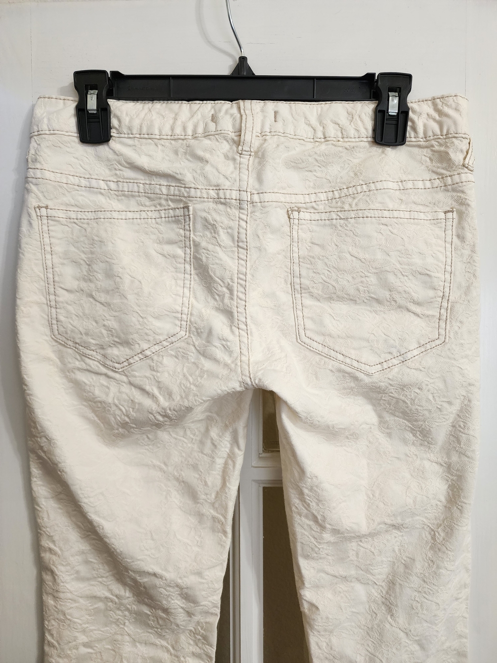 NWT Free People Cream Floral Jacquard Skinny Jeans Size 27 Boho - Picture 8 of 16